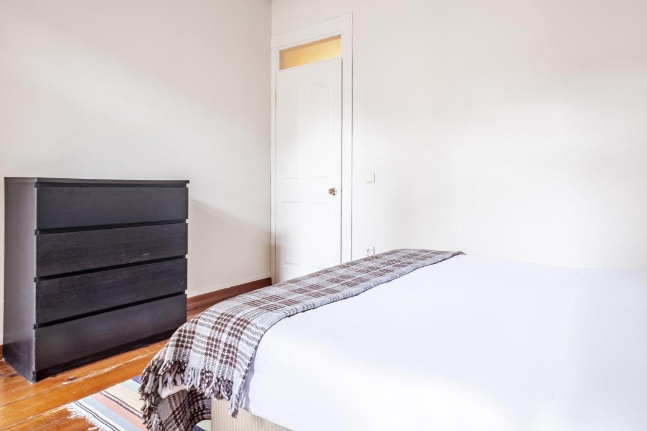 Centrally Located Apartment With Balcony In Sisli Istambul Exterior foto